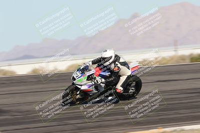 media/Jan-16-2026-CVMA Friday Practice (Fri) [[6f2bf47531]]/3-Racer 2/Session 2 Bowl Entry Pans/